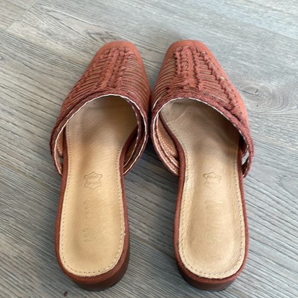 Genuine leather flats - Picture 2 of 4